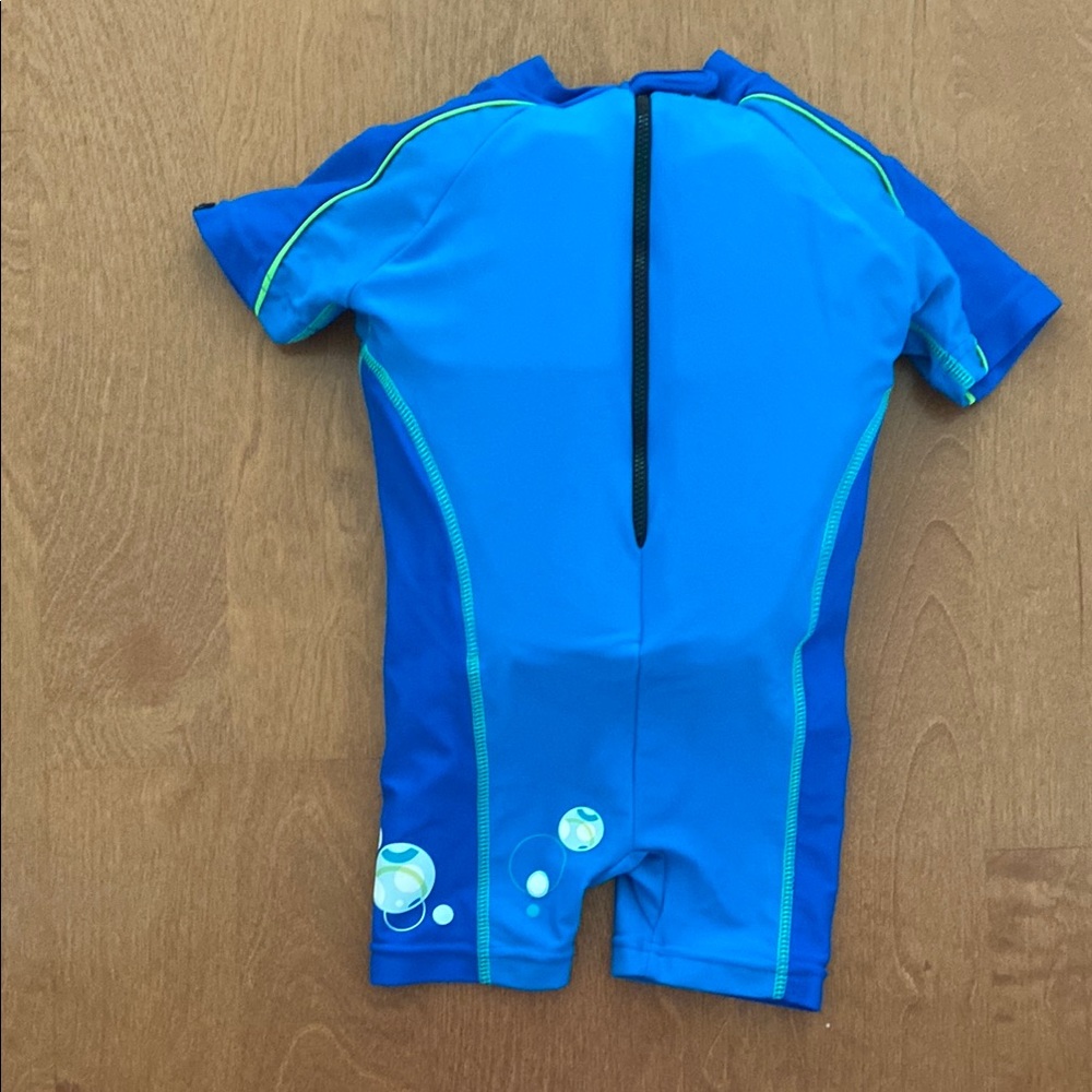 Speedo Blue and Green Rashguard Swimwear